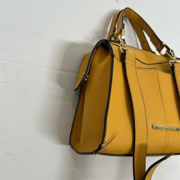 Yellow Steve Madden Cross Body Bag - Picture 3 of 6